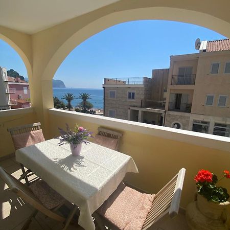 Miomir Perazic Apartments Petrovac na moru Exterior foto