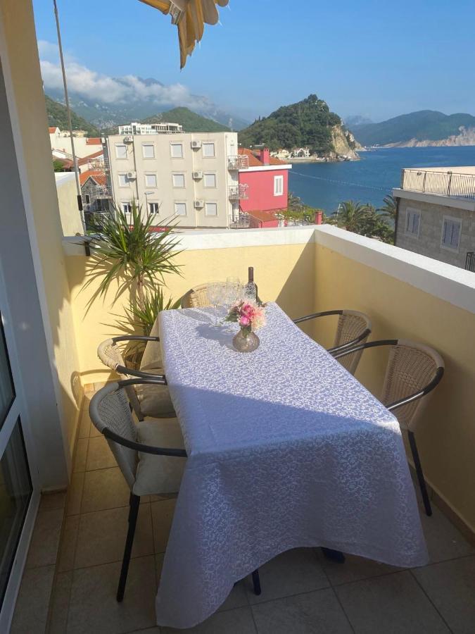 Miomir Perazic Apartments Petrovac na moru Exterior foto