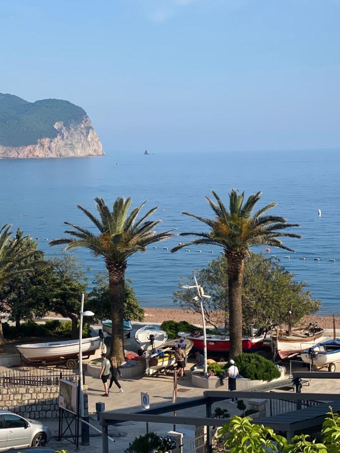 Miomir Perazic Apartments Petrovac na moru Exterior foto