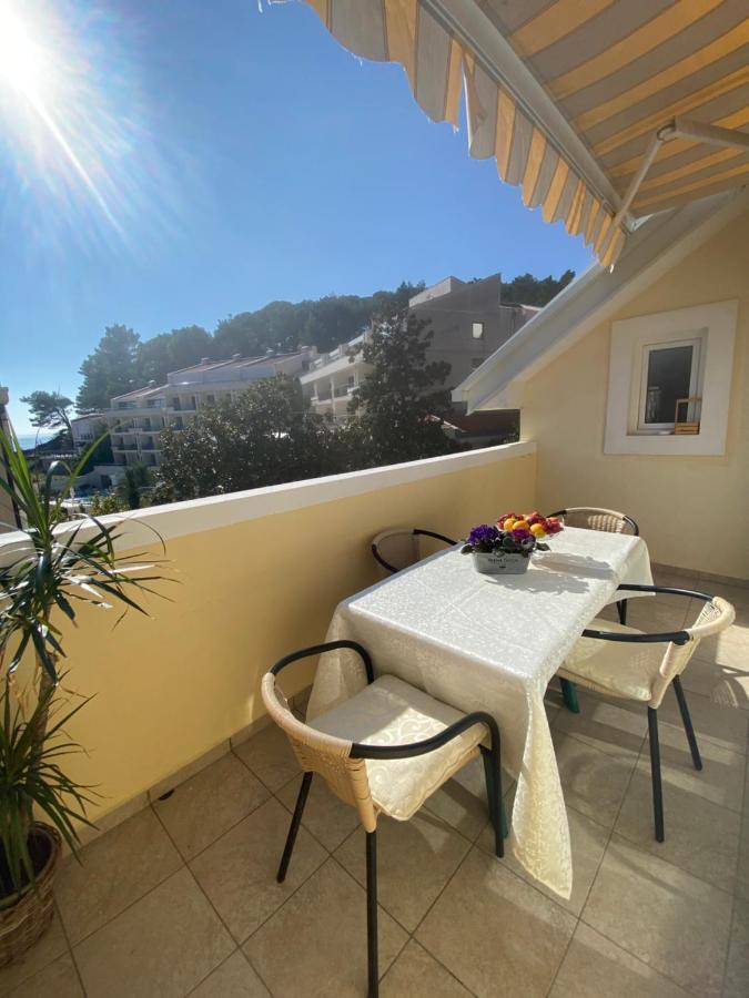 Miomir Perazic Apartments Petrovac na moru Exterior foto