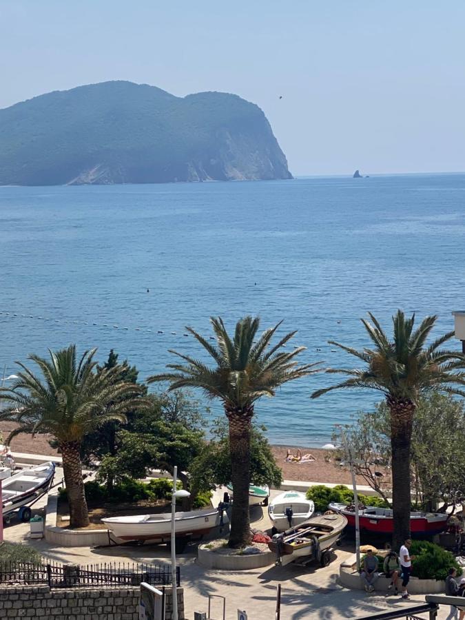 Miomir Perazic Apartments Petrovac na moru Exterior foto