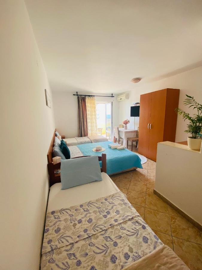Miomir Perazic Apartments Petrovac na moru Exterior foto